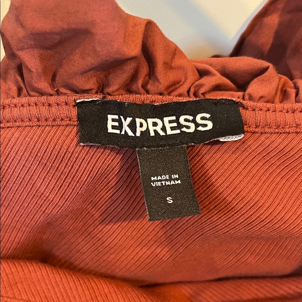 Express One-Shoulder Ruffled Bodysuit - Picture 6 of 8